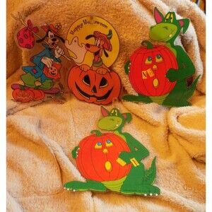Vintage Halloween decorations Disney window suncatchers Goofy Pluto